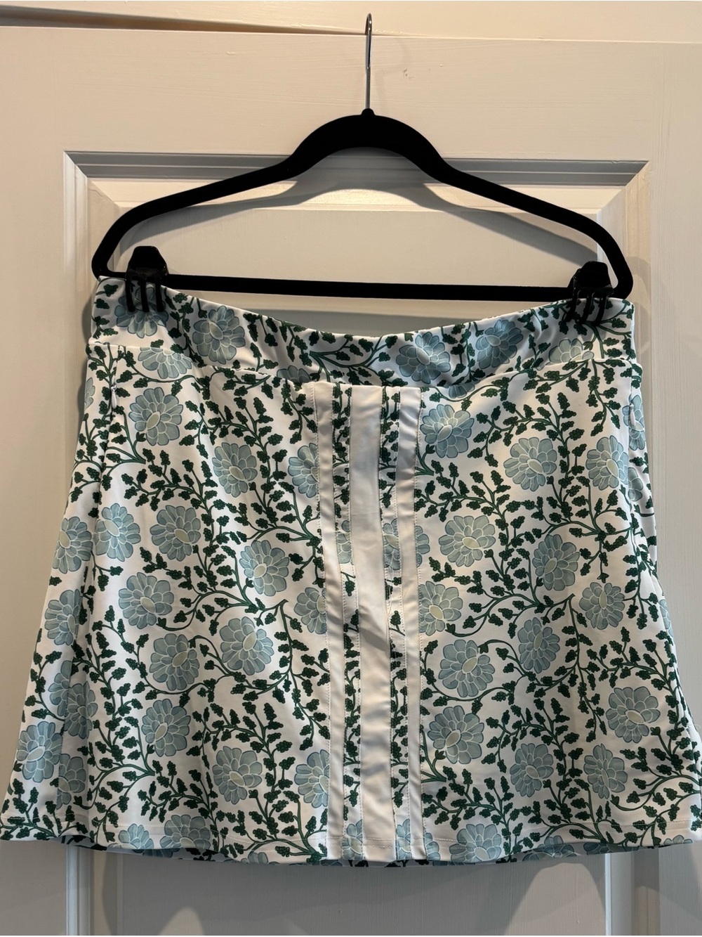 Worn Once - Smith & Quinn Floral Golf Skort